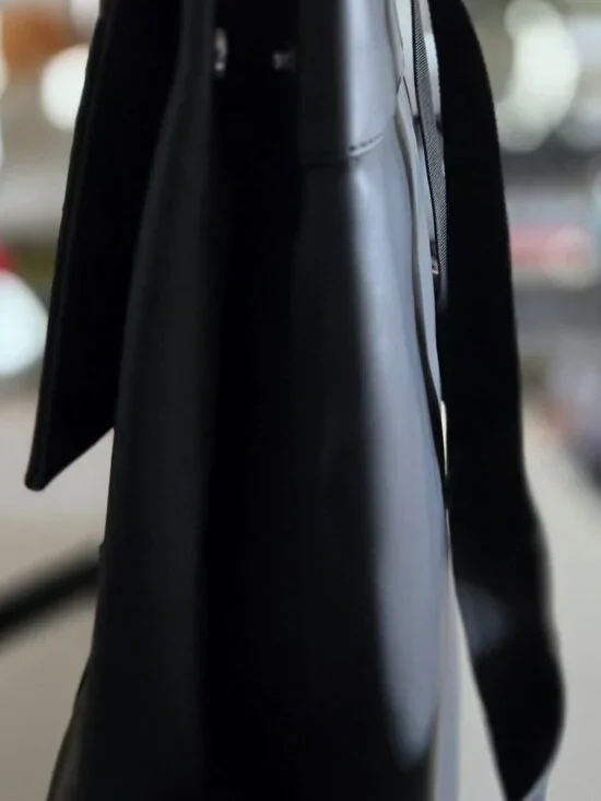 Backpack. Waterproof - Picture 2 of 5